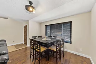 7957 W Dreyfus Dr, Peoria, AZ 85381 - Photo 11