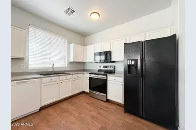 6919 S 37th Glen, Phoenix, AZ 85041 - Photo 9
