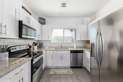 5722 E Red Bird Lane, San Tan Valley, AZ 85140 - Photo 11