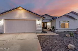 4039 E Morrow Dr, Phoenix, AZ 85050 - Photo 3