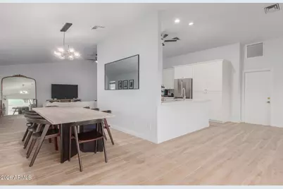 4039 E Morrow Drive, Phoenix, AZ 85050 - Photo 13