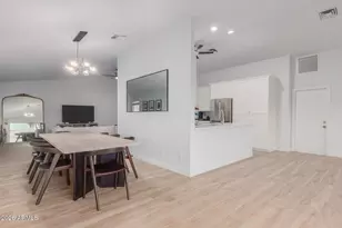 4039 E Morrow Dr, Phoenix, AZ 85050 - Photo 13