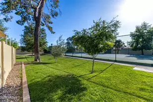 4323 N 28th Way, Phoenix, AZ 85016 - Photo 33