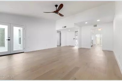 4323 N 28th Way, Phoenix, AZ 85016 - Photo 3