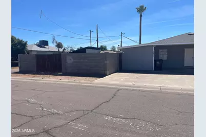 1811 N 44th Street, Phoenix, AZ 85008 - Photo 7