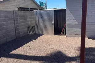 1811 N 44th St, Phoenix, AZ 85008 - Photo 25