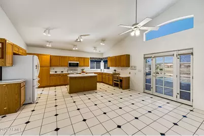 16840 S 36th Place, Phoenix, AZ 85048 - Photo 9