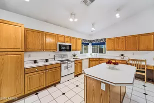 16840 S 36th Pl, Phoenix, AZ 85048 - Photo 7