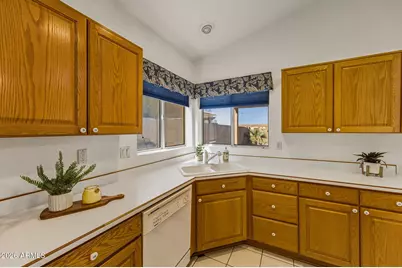 16840 S 36th Place, Phoenix, AZ 85048 - Photo 11