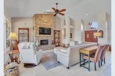 8933 W Rosemonte Drive, Peoria, AZ 85382 - Photo 13