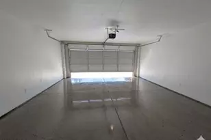 7232 W Hatcher Rd, Peoria, AZ 85345 - Photo 11