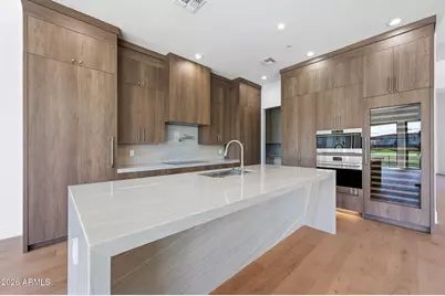 8429 E Del Camino Drive, Scottsdale, AZ 85258 - Photo 13