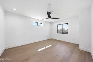 8429 E Del Camino Dr, Scottsdale, AZ 85258 - Photo 33