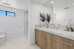 8429 E Del Camino Dr, Scottsdale, AZ 85258 - Photo 35