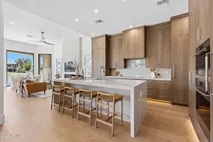 8429 E Del Camino Dr, Scottsdale, AZ 85258 - Photo 11