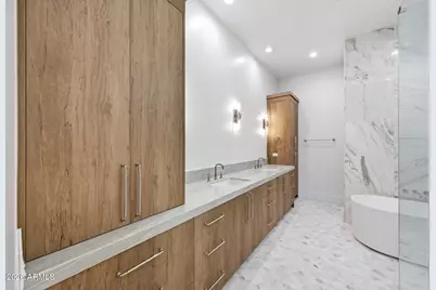 8429 E Del Camino Drive, Scottsdale, AZ 85258 - Photo 21