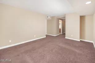 3420 W Danbury Dr, Phoenix, AZ 85053 - Photo 9