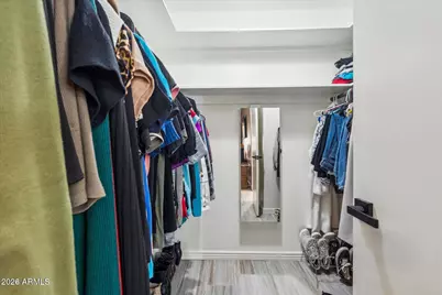 6547 N Villa Manana Drive, Phoenix, AZ 85014 - Photo 17