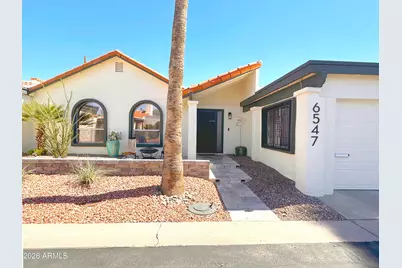 6547 N Villa Manana Drive, Phoenix, AZ 85014 - Photo 1