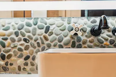 6547 N Villa Manana Drive, Phoenix, AZ 85014 - Photo 19