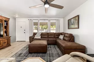 18218 N 99th Dr, Sun City, AZ 85373 - Photo 9