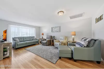 10402 W Wininger Circle, Sun City, AZ 85351 - Photo 15