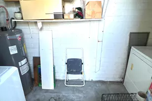 5306 W Sheena Dr, Glendale, AZ 85306 - Photo 23