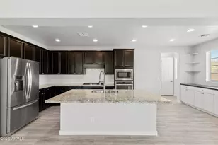 130 N Bay Dr, Gilbert, AZ 85233 - Photo 19
