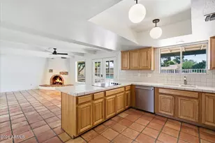 341 E Deepdale Rd, Phoenix, AZ 85022 - Photo 17
