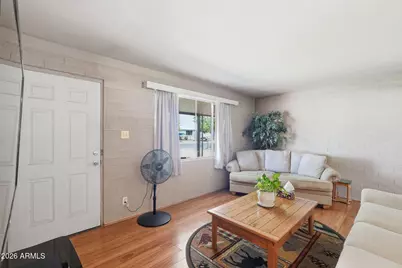 11205 W Missouri Avenue, Youngtown, AZ 85363 - Photo 15