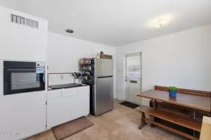 11205 W Missouri Ave, Youngtown, AZ 85363 - Photo 13