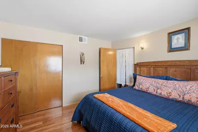 11205 W Missouri Avenue, Youngtown, AZ 85363 - Photo 9