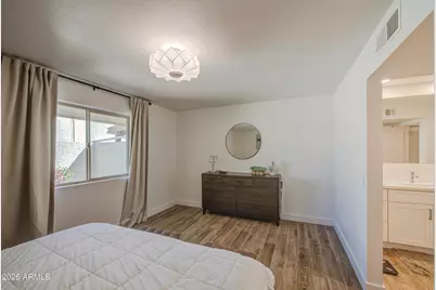 13237 N 25th Drive, Phoenix, AZ 85029 - Photo 15