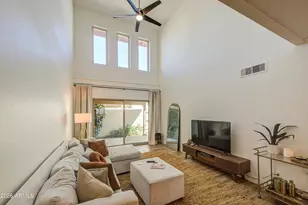 13237 N 25th Dr, Phoenix, AZ 85029 - Photo 11