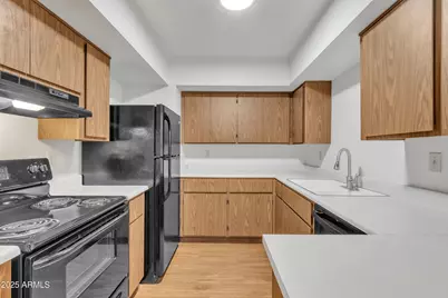 4444 E Paradise Village Parkway N #Unit 230, Phoenix, AZ 85032 - Photo 9