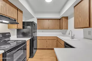 4444 E Paradise Village Pkwy N, Phoenix, AZ 85032 - Photo 9