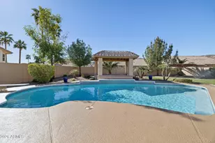 2451 E Dry Creek Rd, Phoenix, AZ 85048 - Photo 11