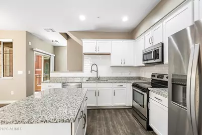 240 W Juniper Avenue #Unit 1121, Gilbert, AZ 85233 - Photo 7