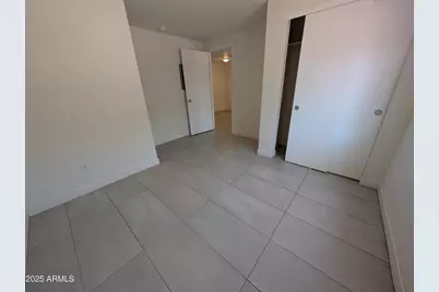 1631 E Yale Street #Apt 5, Phoenix, AZ 85006 - Photo 5