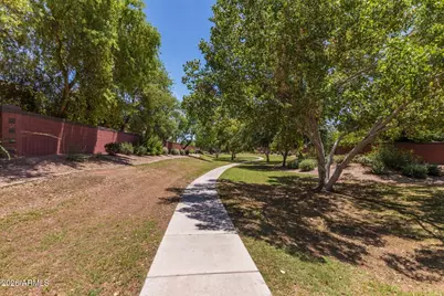 10438 E Knowles Avenue, Mesa, AZ 85209 - Photo 55