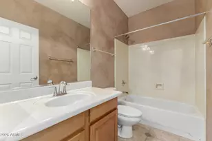 10438 E Knowles Ave, Mesa, AZ 85209 - Photo 19