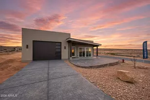 392 Schoppman Ln, Page, AZ 86040 - Photo 1