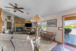 67062 Monroe St, Salome, AZ 85348 - Photo 7