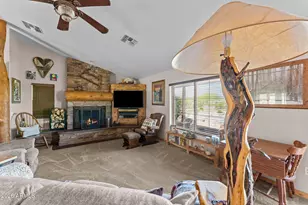 67062 Monroe St, Salome, AZ 85348 - Photo 9