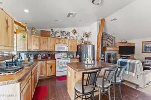 67062 Monroe St, Salome, AZ 85348 - Photo 13