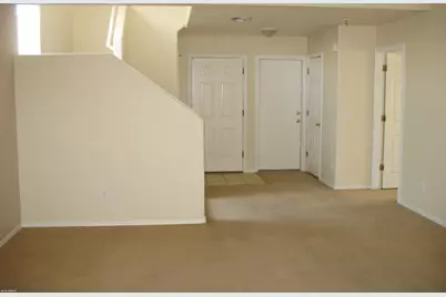11218 W Glenrosa Avenue, Phoenix, AZ 85037 - Photo 3