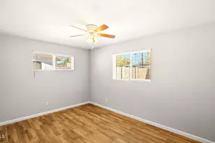 1643 N 22nd Pl, Phoenix, AZ 85006 - Photo 25