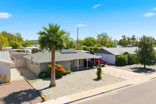 1643 N 22nd Pl, Phoenix, AZ 85006 - Photo 5