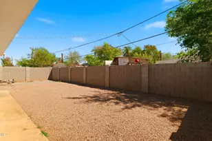 1643 N 22nd Pl, Phoenix, AZ 85006 - Photo 29