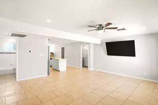 1643 N 22nd Pl, Phoenix, AZ 85006 - Photo 7